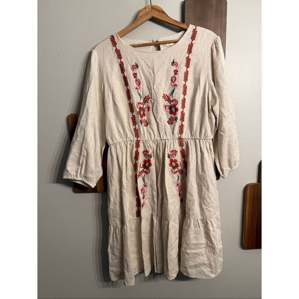 Roolee cream pink Floral Embroidered Short Sleeve Babydoll Dress Size Medium